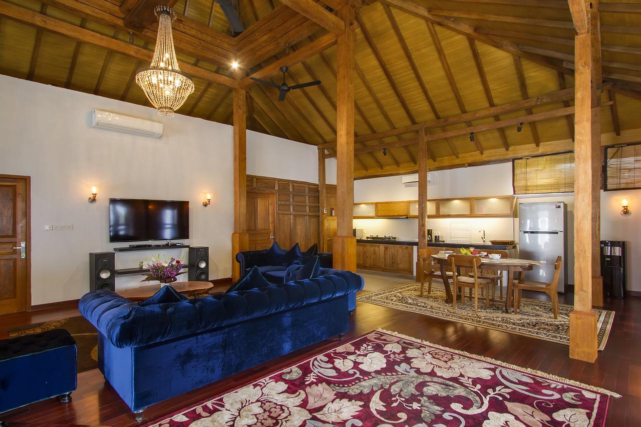 Joglo Jagat Villa *