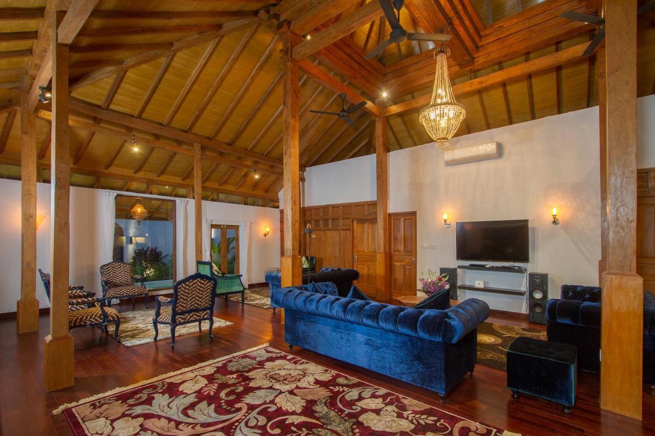 Joglo Jagat Villa *